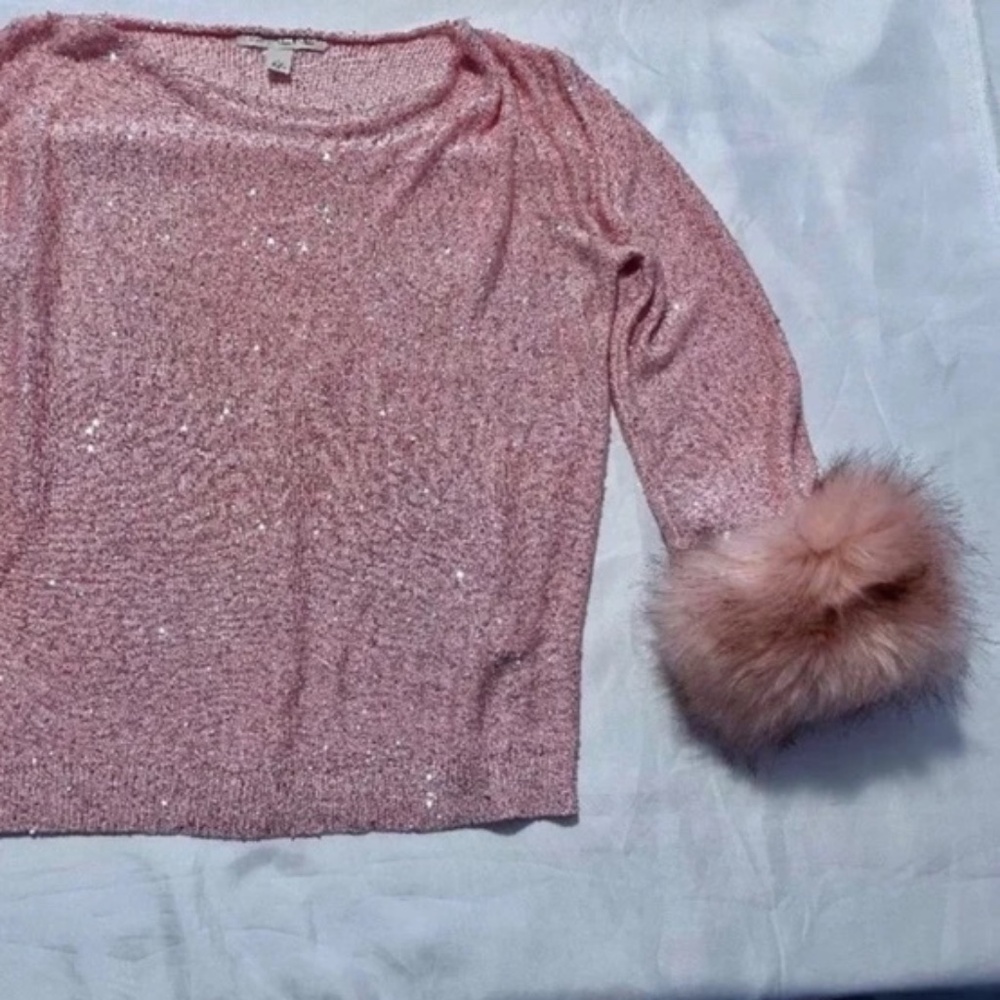 NWOT Sweater/Shirt Wrist Cuffs